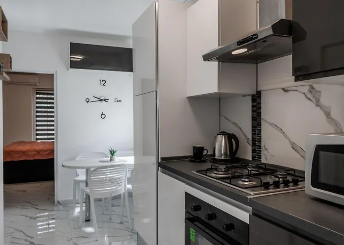 Simic By Interhome 公寓 *